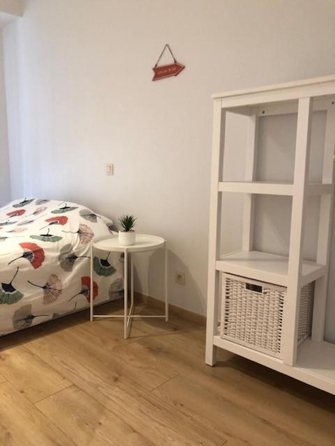 Vakantie Appartement Allure, Met Zuidgericht Tuintje Oostende Ngoại thất bức ảnh